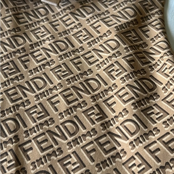 Skimsxfendi  bodysuit logo hard to find! - Picture 6 of 8